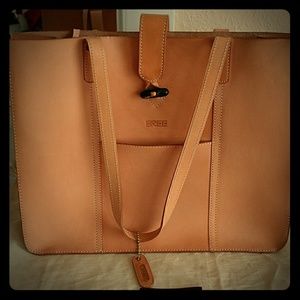 Bree natural leather tote bag.